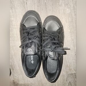 Adidas Nizza platform sneaker